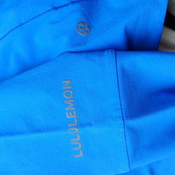Lululemon Mist Over WindbreakerBlazer Blue Tone size 4 - Picture 16 of 16